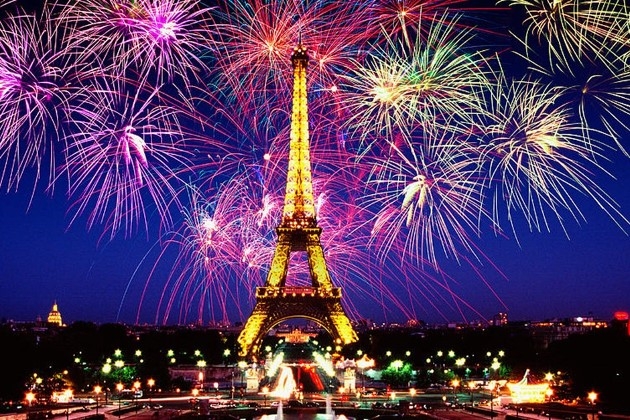 Capodanno a Parigi FESTIVITA' IN EUROPA E NEL MEDITERRANEO