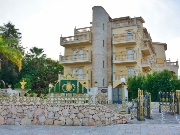 Hellenia Yachting Hotel****   Capodanno CAPODANNO