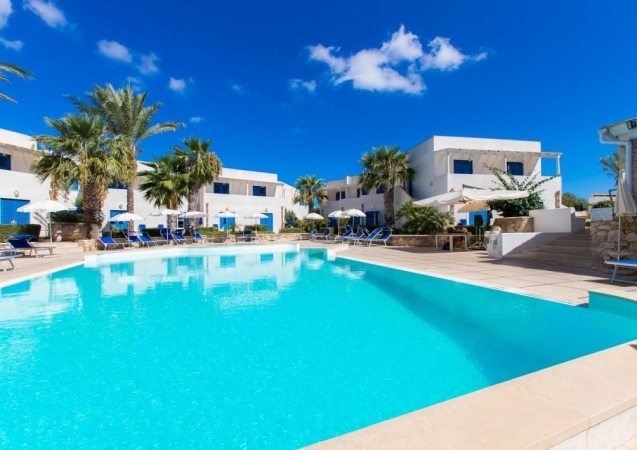 Cala La Luna****  1 Maggio PONTI DI PRIMAVERA